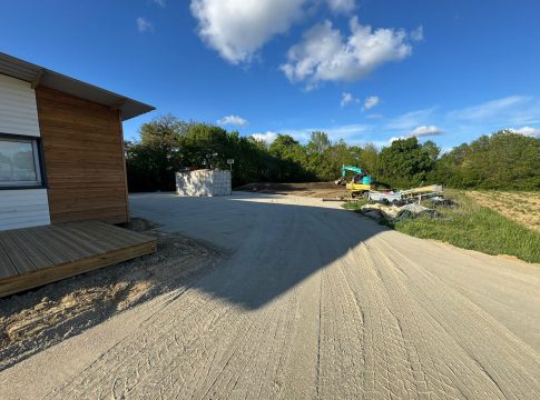 Réalisation d’un aménagement de terrain à SAINTE-PAZANNE 44680