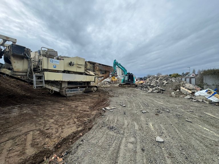 demolition-aquarium-vannes-1