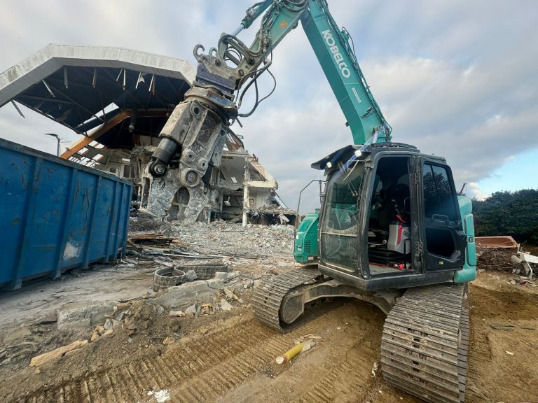 demolition-aquarium-vannes-6