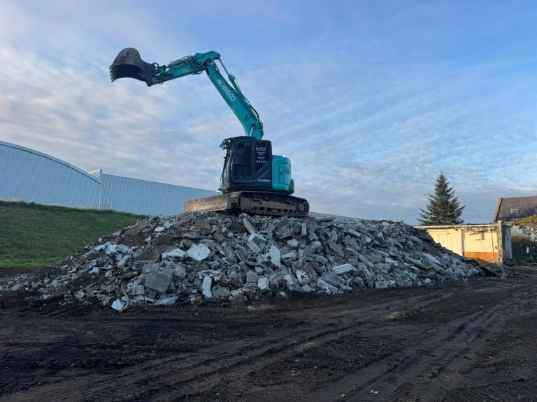 demolition-dependance-saint-etienne-montluc-44