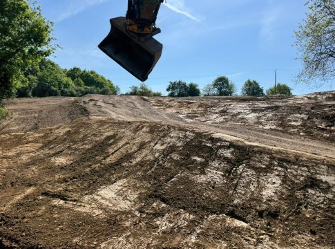 Terrassement à NANTES (44) – Réalisation complète d’un chantier de préparation de terrain